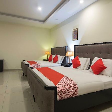 Maxwell Inn Boutique Hotel Taiping Buitenkant foto